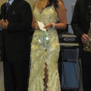 Light yellow lace dress